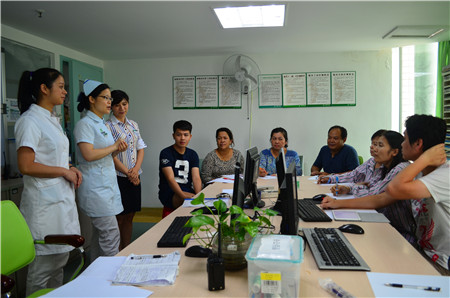 5楼病区举办泰籍患者护理及营养知识宣教